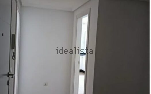 Chalet adosado en venta en calle Punta del Castillo, 20