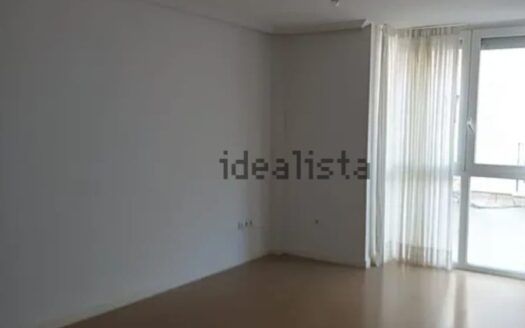 Chalet adosado en venta en calle Punta del Castillo, 20