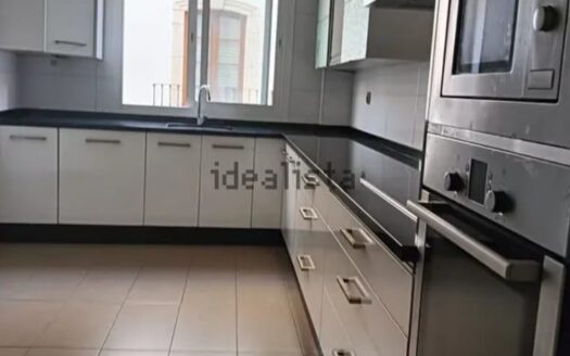 Chalet adosado en venta en calle Punta del Castillo, 20