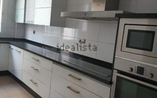 Chalet adosado en venta en calle Punta del Castillo, 20