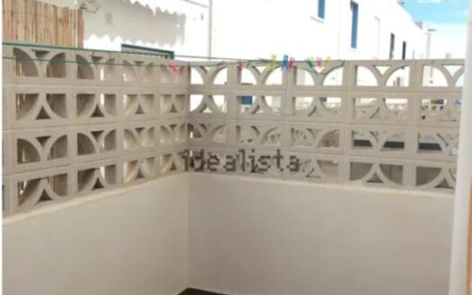 Chalet adosado en venta en calle Punta del Castillo, 20