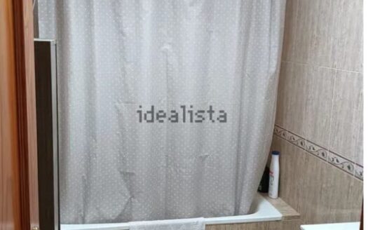 Chalet adosado en venta en calle Punta del Castillo, 20