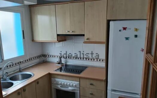 Chalet adosado en venta en calle Punta del Castillo, 20