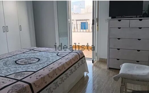 Chalet adosado en venta en calle Punta del Castillo, 20