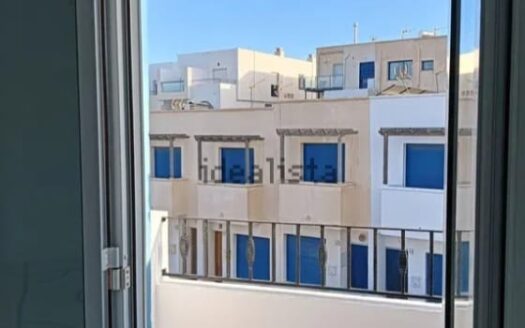 Chalet adosado en venta en calle Punta del Castillo, 20