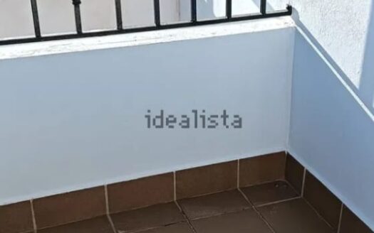 Chalet adosado en venta en calle Punta del Castillo, 20